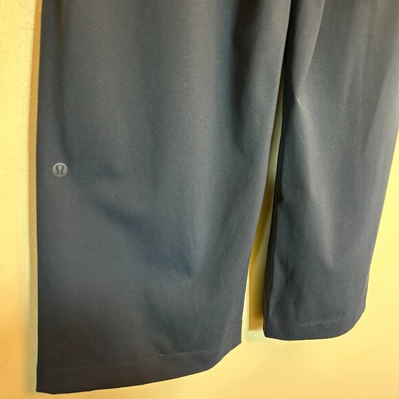 Lululemon Women's Swift Mid-Rise Wide-Leg Pant Navy Blue Size Medium - Picture 12 of 16